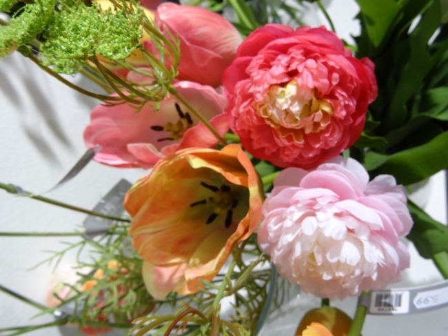 Kunstbloemen - Assortiment - Tuincentrum Borghuis in Deurningen Kunstbloemen - Assortiment - Tuincentrum Borghuis in Deurningen