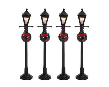 Lemax gas lantern street lamp, set of 4