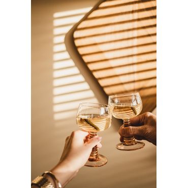 HKliving swirl wine glass nude - afbeelding 3