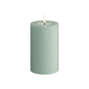 Saliegroene LED kaars saliegroen 7,5x12,5 cm