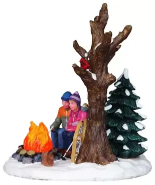 Lemax kerstdorp figuur 'Staying warm' - afbeelding 4
